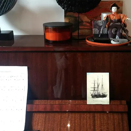 منزل للإقامة Seafront Artist غييكا