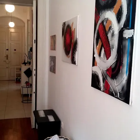 منزل للإقامة Seafront Artist *