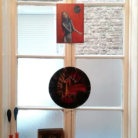 Seafront Artist * غييكا