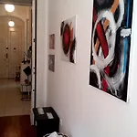 홈스테이 Seafront Artist *