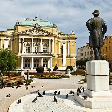 Privatunterkunft Seafront Artist Rijeka